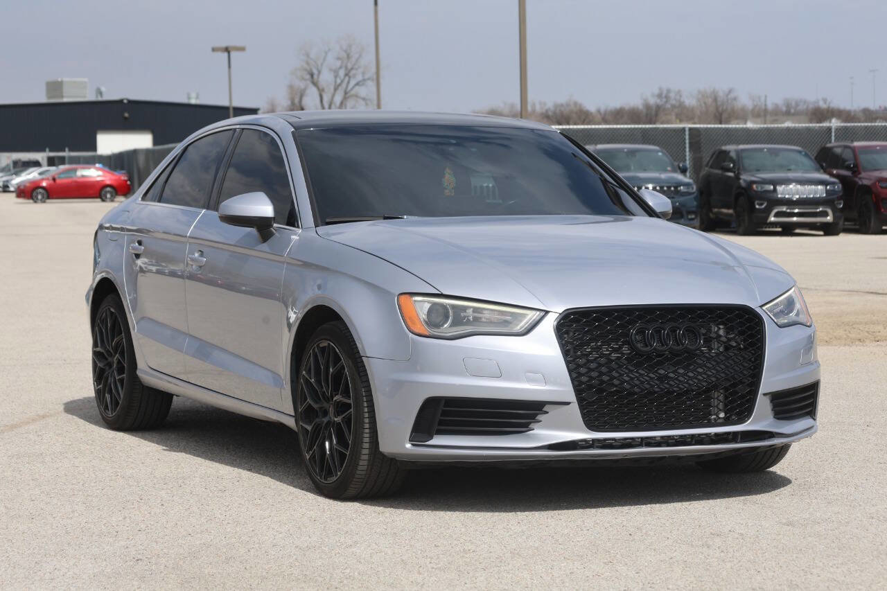 Used 2015 Audi A3 1.8T Premium w/ Cold Weather Package FWD image 4