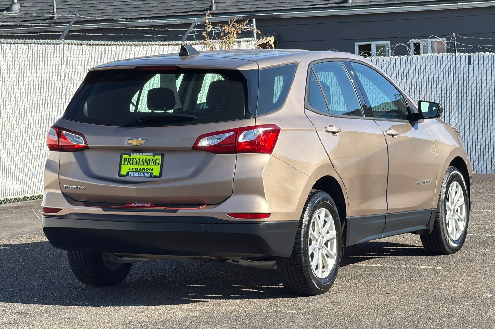 Used 2019 Chevrolet Equinox LS FWD image 4