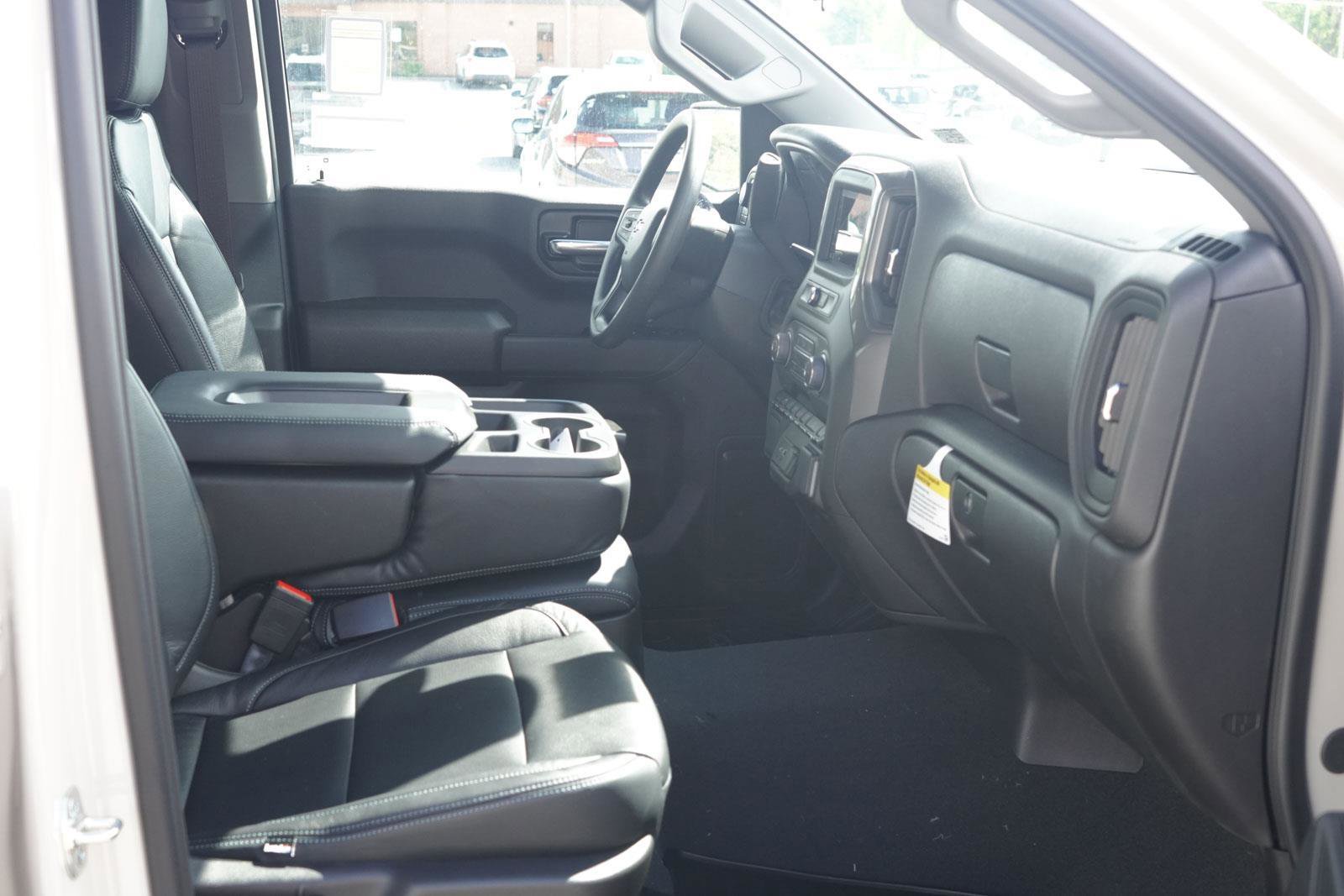 New 2026 Chevrolet Silverado 1500 Custom Trail Boss w/ LPO, Dark Essentials Package AWD/4WD image 28