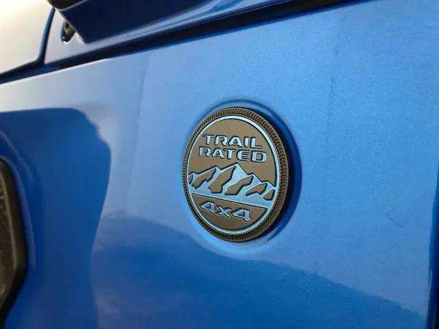 Used 2024 Jeep Wrangler Unlimited AWD/4WD image 15
