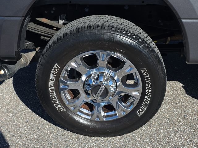 Used 2022 Ford F250 Lariat w/ Chrome Package image 5