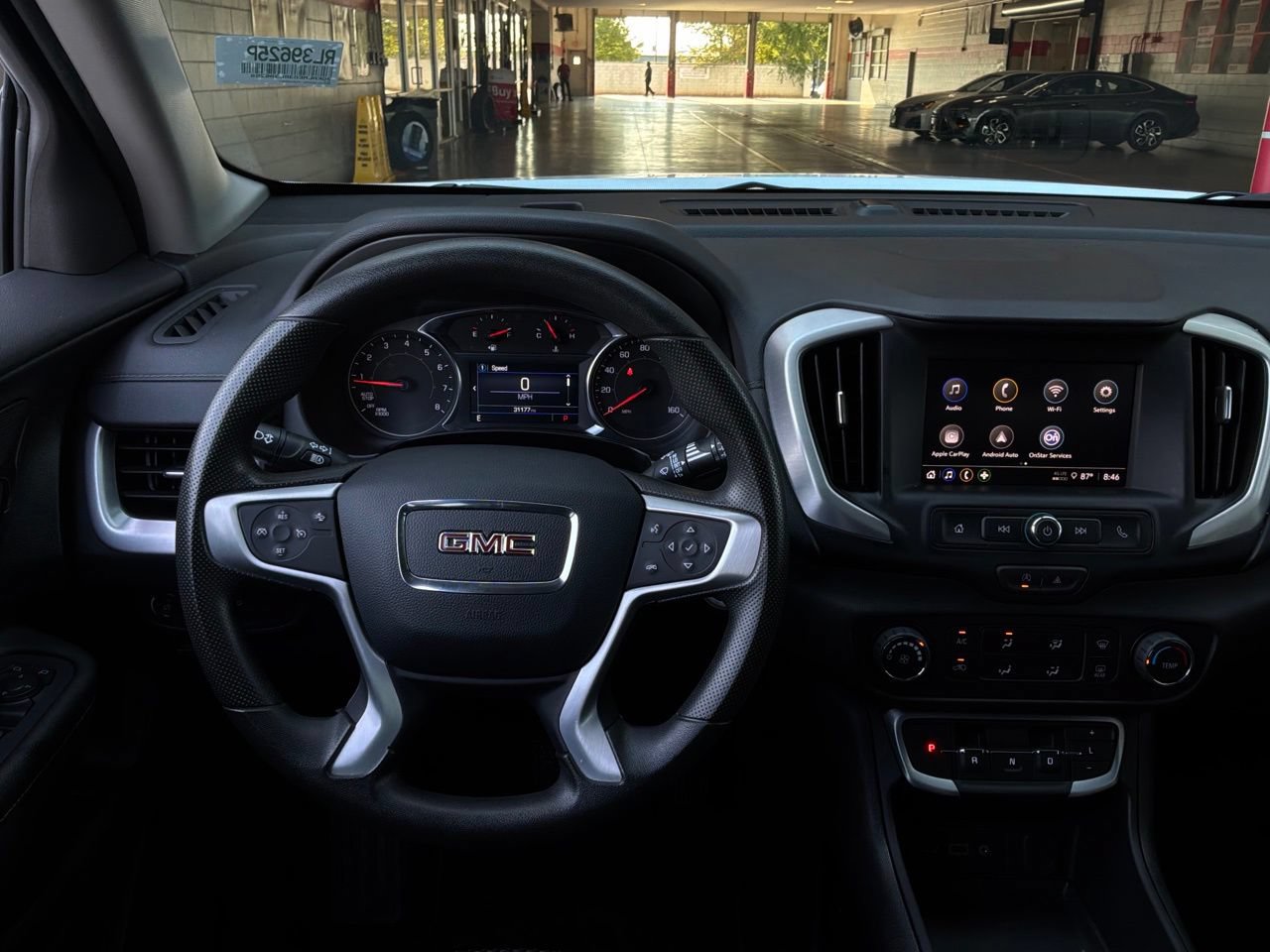 Used 2024 GMC Terrain SLE FWD image 13