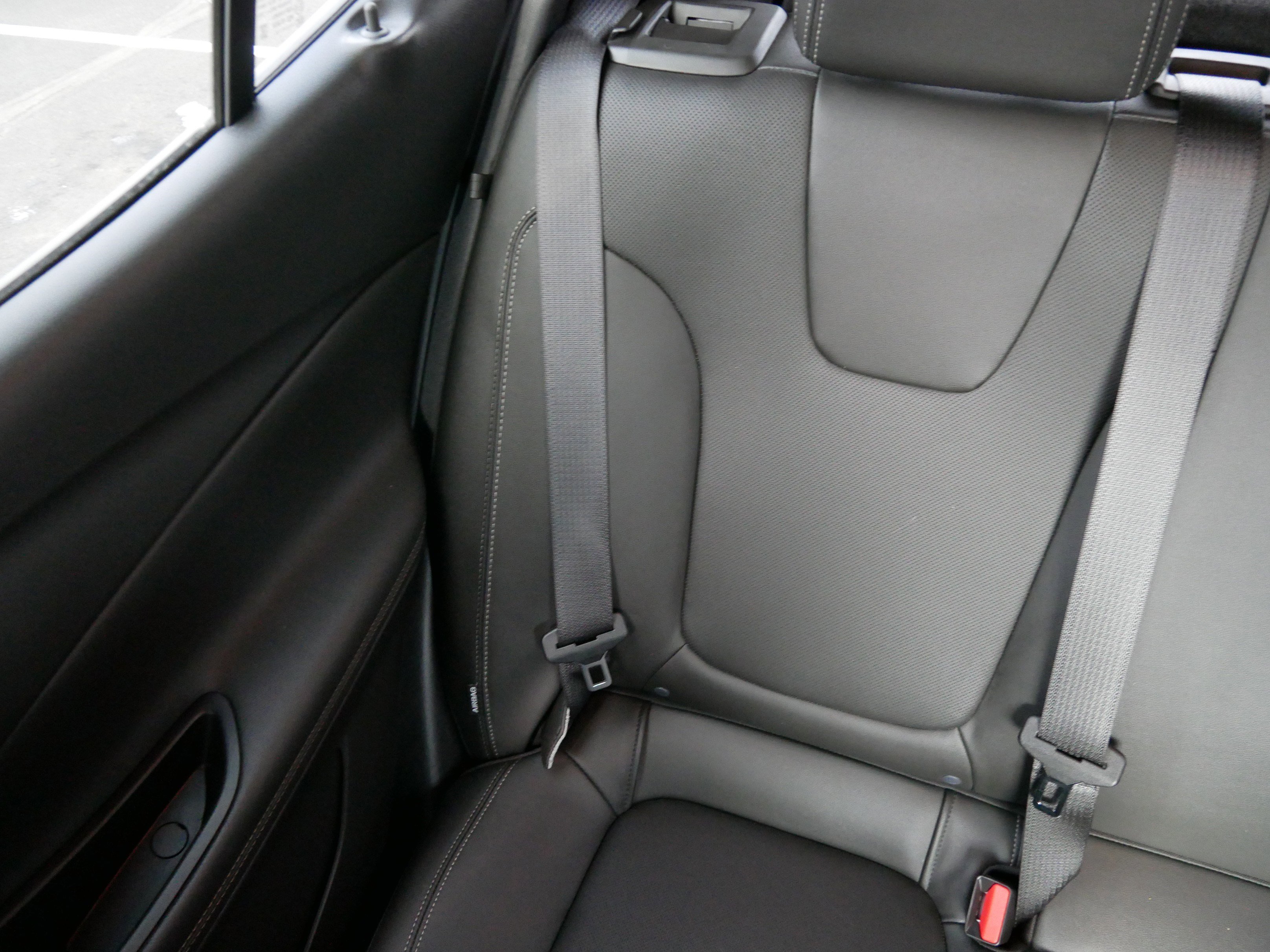 Used 2024 Buick Encore GX Sport Touring image 12