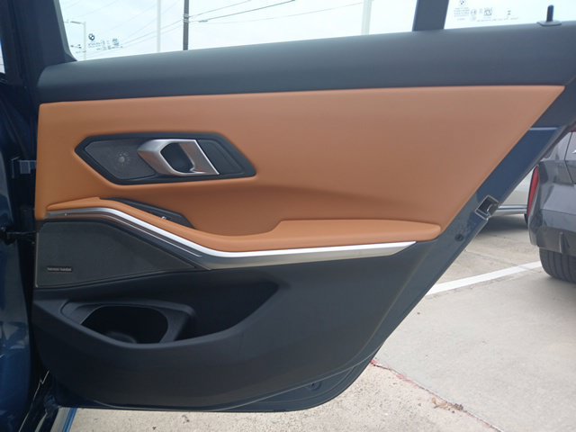 New 2026 BMW 330i Sedan w/ M Sport Package RWD image 11
