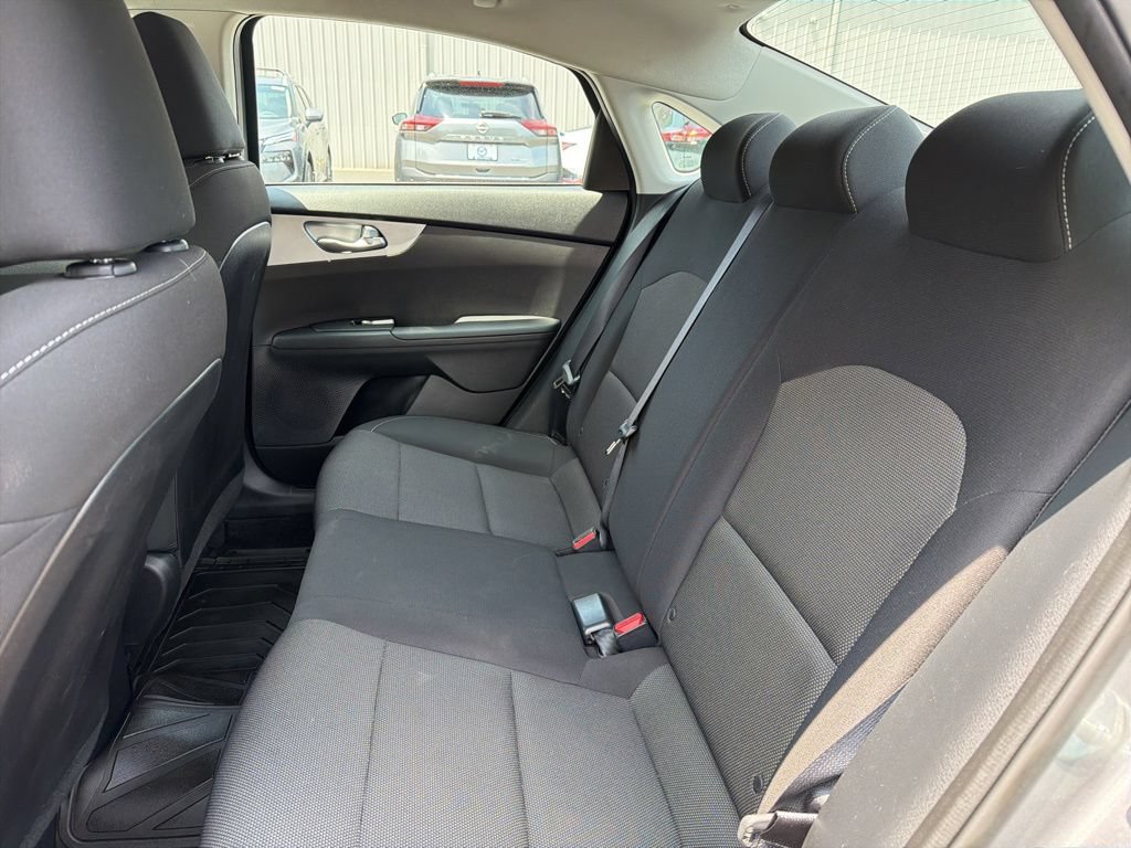 Used 2023 Kia Forte LXS FWD image 19