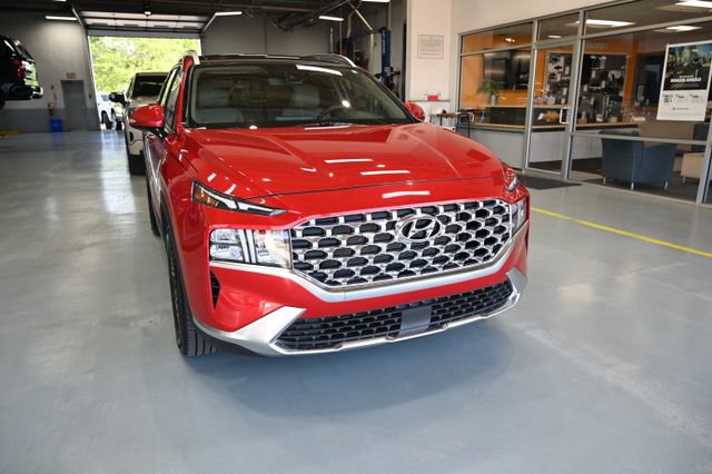 Used 2022 Hyundai Santa Fe SEL w/ Convenience + Premium Package FWD image 3