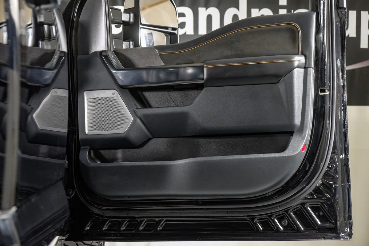 Used 2023 Ford F350 Platinum AWD/4WD image 38