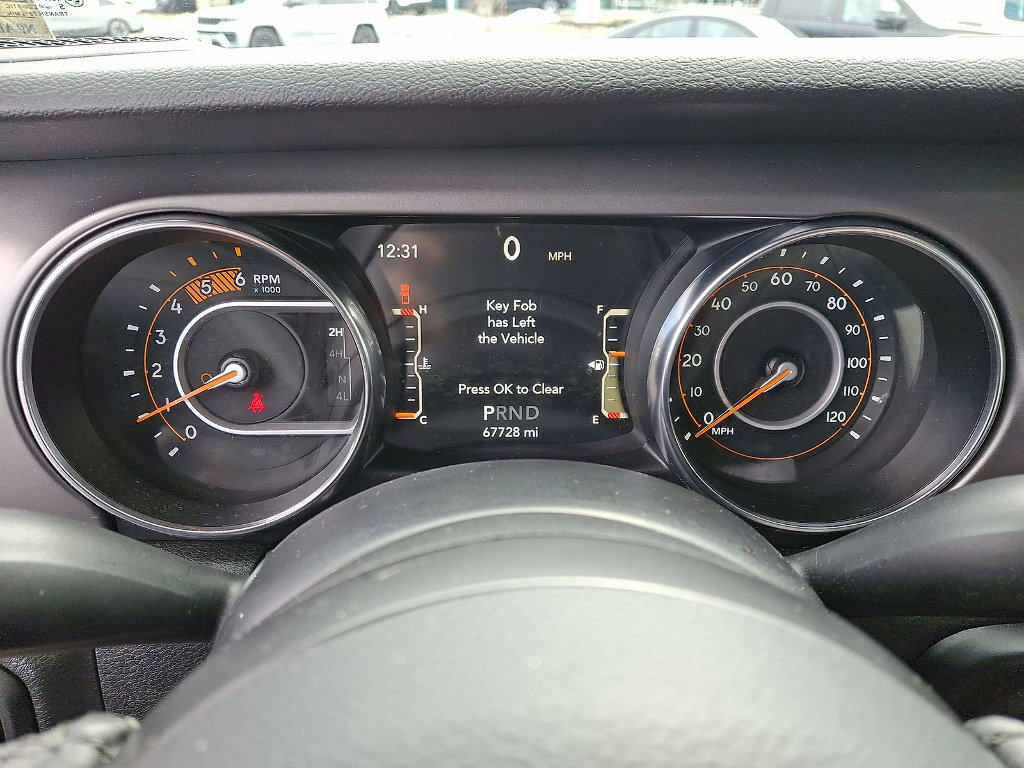 Used 2022 Jeep Gladiator Willys image 13