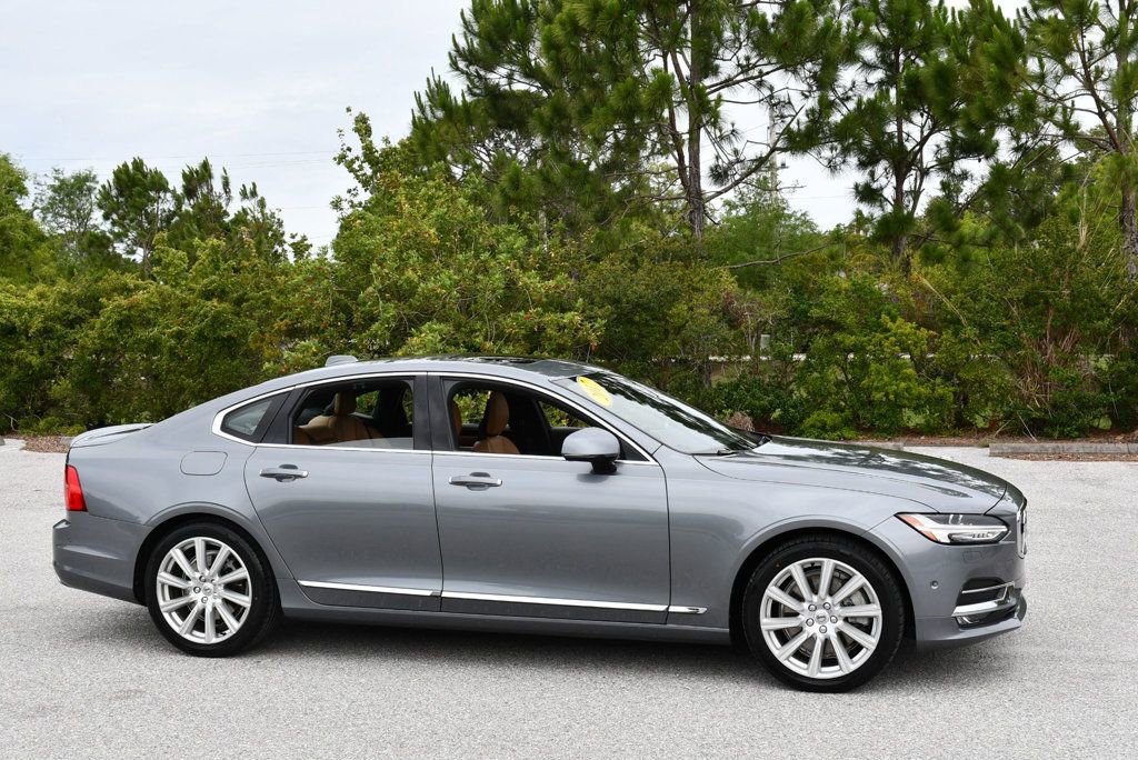 Used 2017 Volvo S90 T6 Inscription w/ Vision Package AWD/4WD image 27