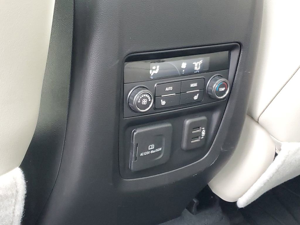 Used 2023 Buick Enclave Avenir w/ Avenir Technology Package AWD/4WD image 32