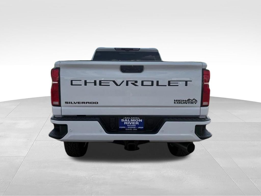 New 2025 Chevrolet Silverado 3500 High Country w/ Technology Package AWD/4WD image 6