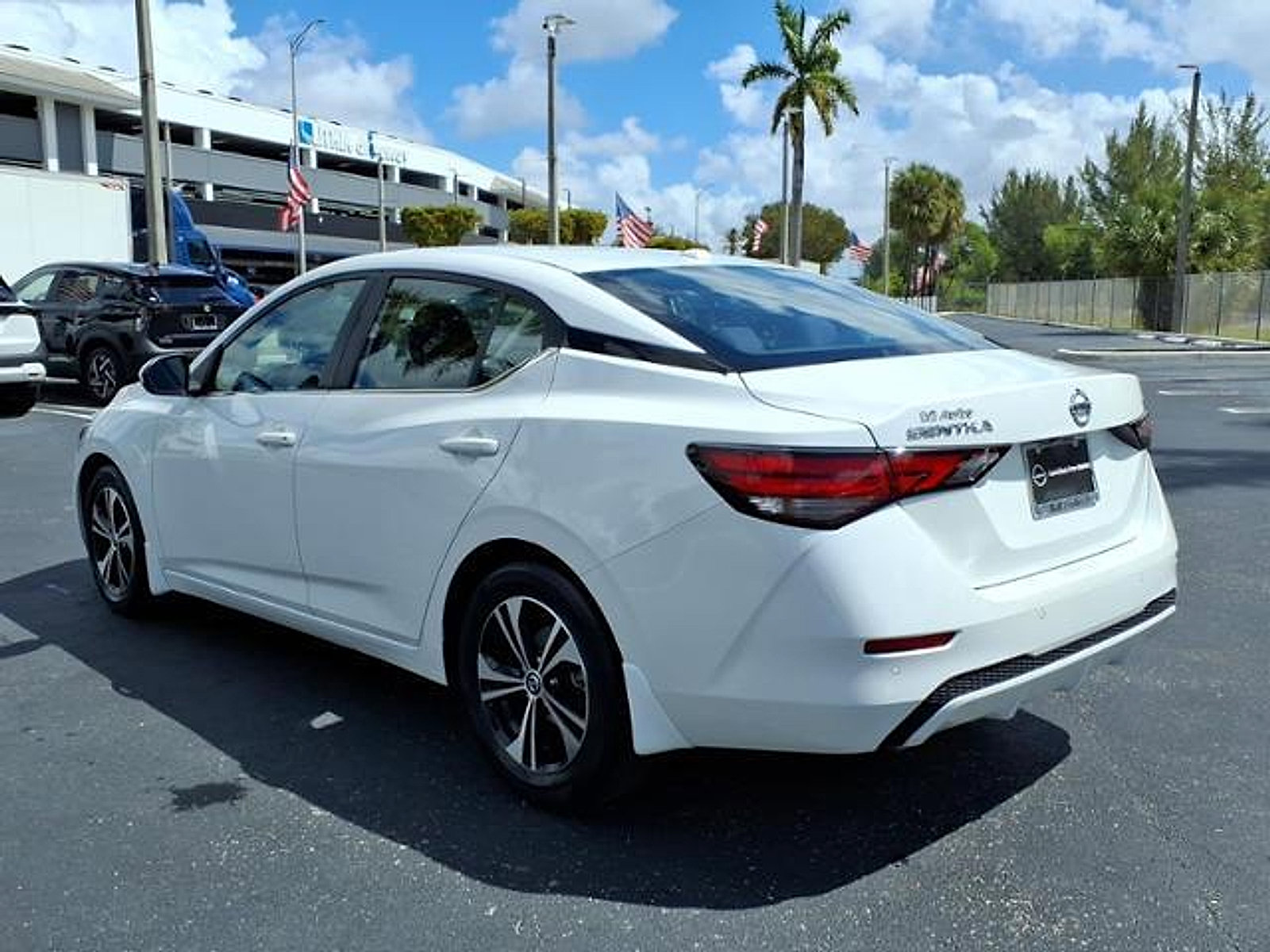 Used 2023 Nissan Sentra SV image 12