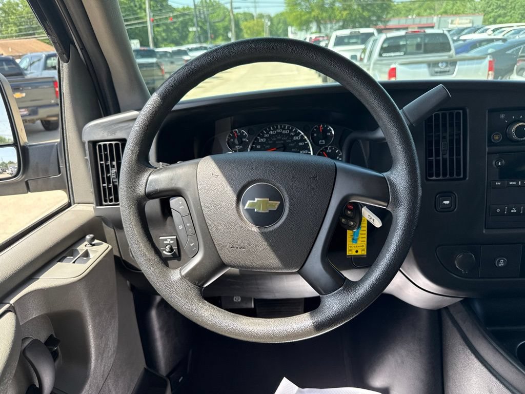 Used 2015 Chevrolet Express 3500 LT w/ LT Preferred Equipment Group RWD image 27