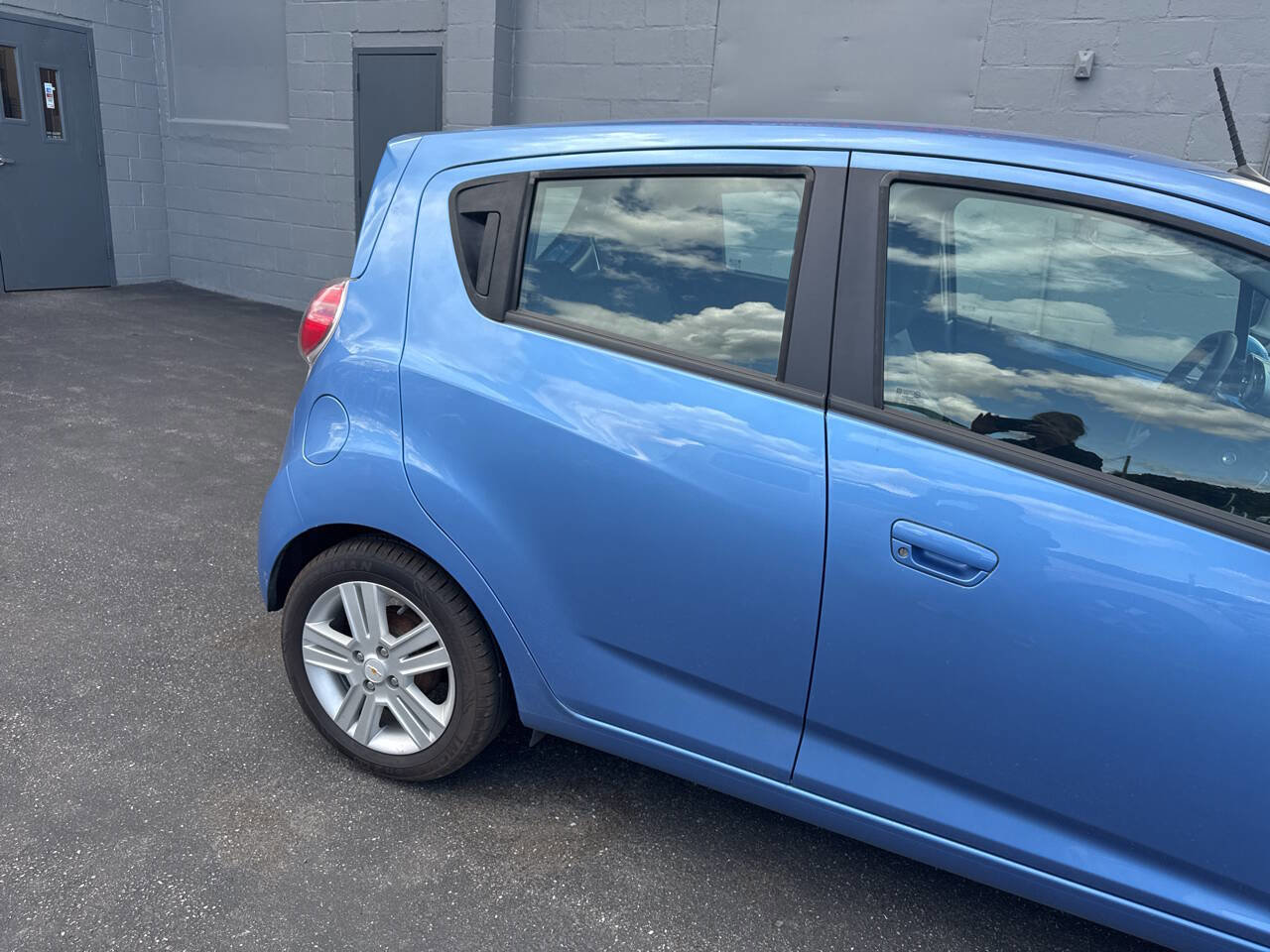 Used 2014 Chevrolet Spark LS FWD image 9