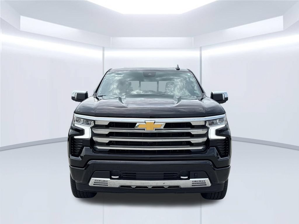 Used 2026 Chevrolet Silverado 1500 High Country AWD/4WD image 12