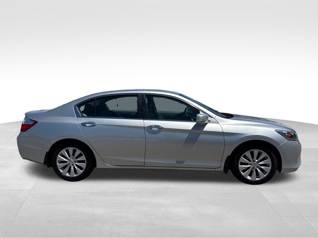 Used 2015 Honda Accord EX-L image 6