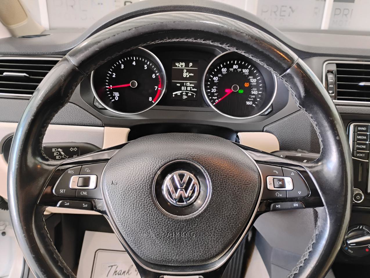 Used 2016 Volkswagen Jetta SE FWD image 72