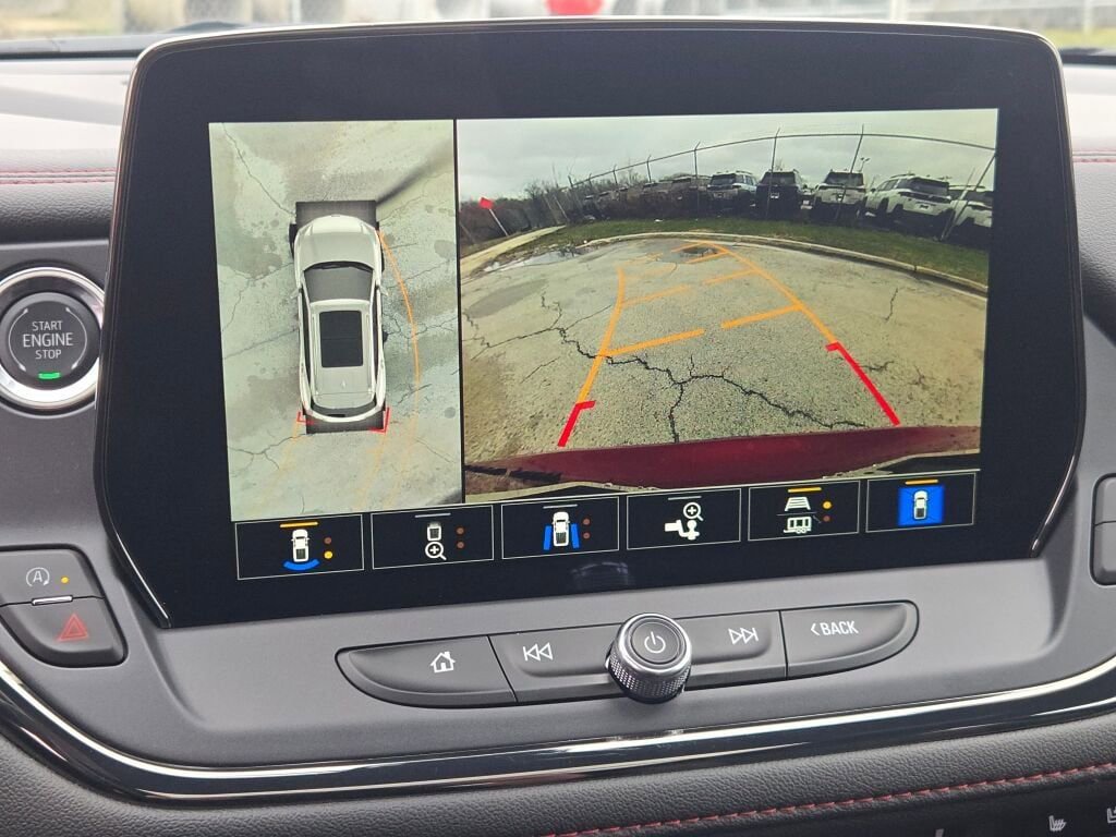 Used 2025 Chevrolet Blazer RS w/ Driver Confidence II Package AWD/4WD image 26