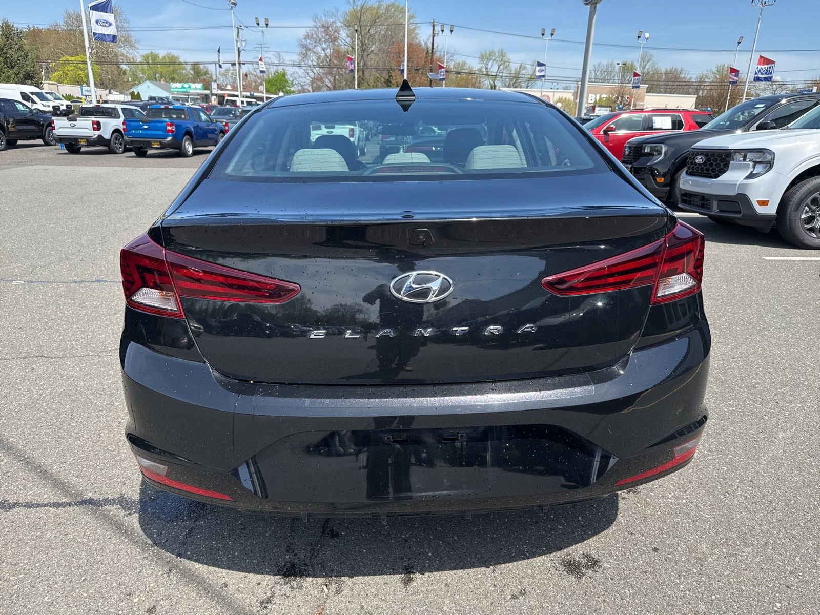 Used 2020 Hyundai Elantra SEL image 6
