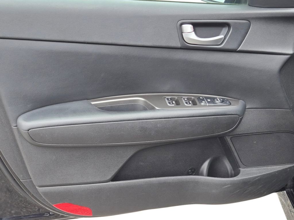 Certified 2019 Kia Optima LX FWD image 15
