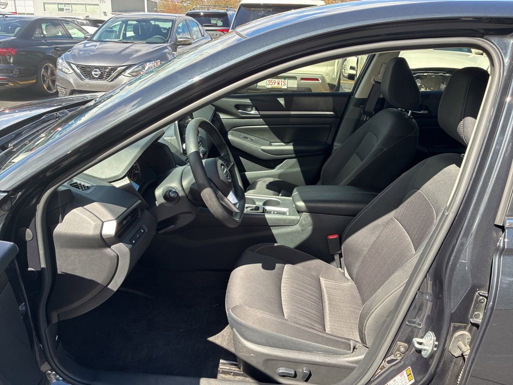 Certified 2022 Nissan Altima 2.5 SV AWD/4WD image 16
