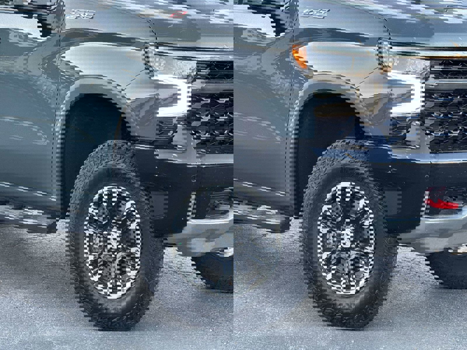 Certified 2025 Chevrolet Silverado 1500 ZR2 w/ Technology Package image 13