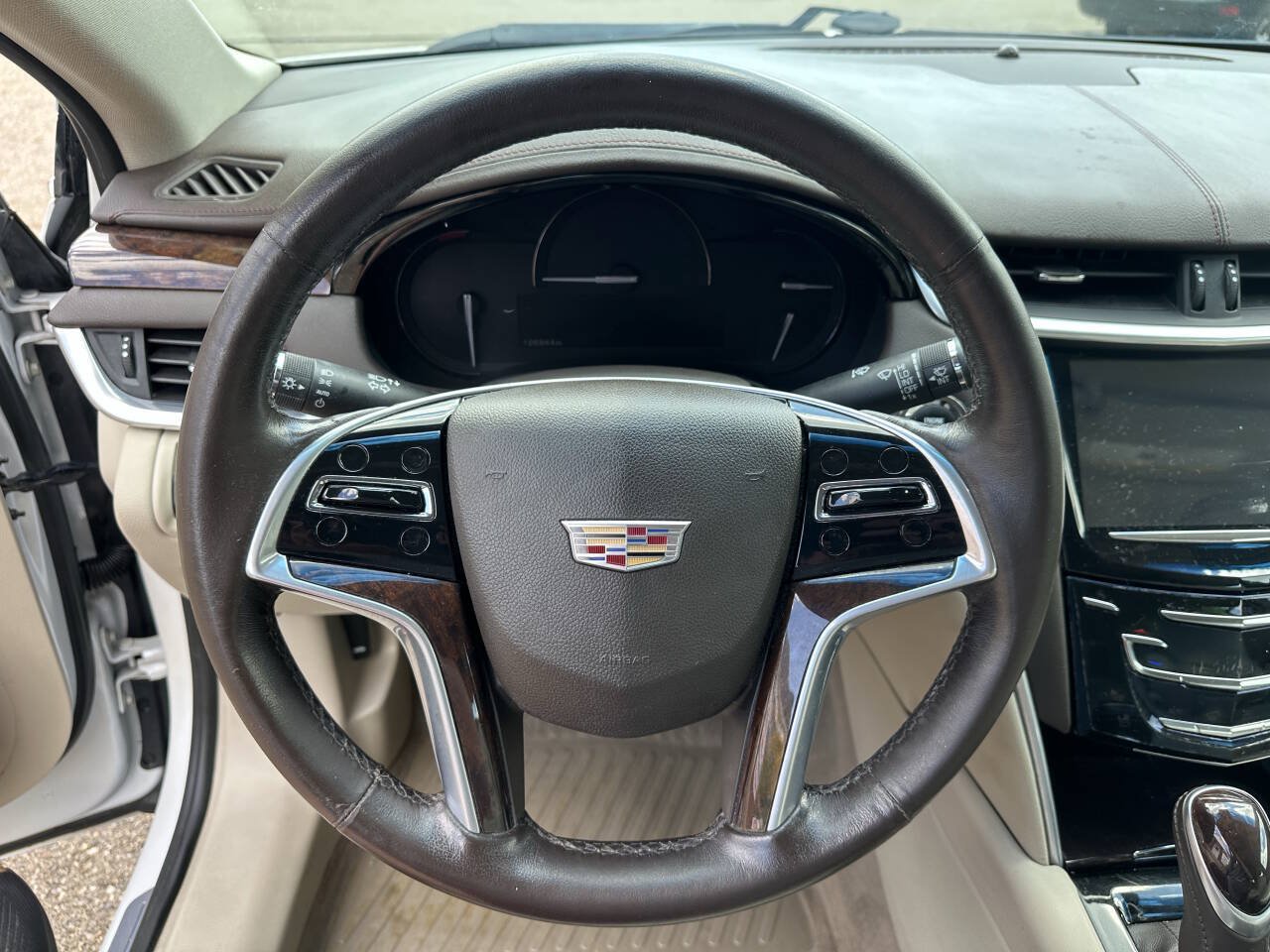 Used 2017 Cadillac XTS Luxury w/ Driver Awareness Package FWD image 14