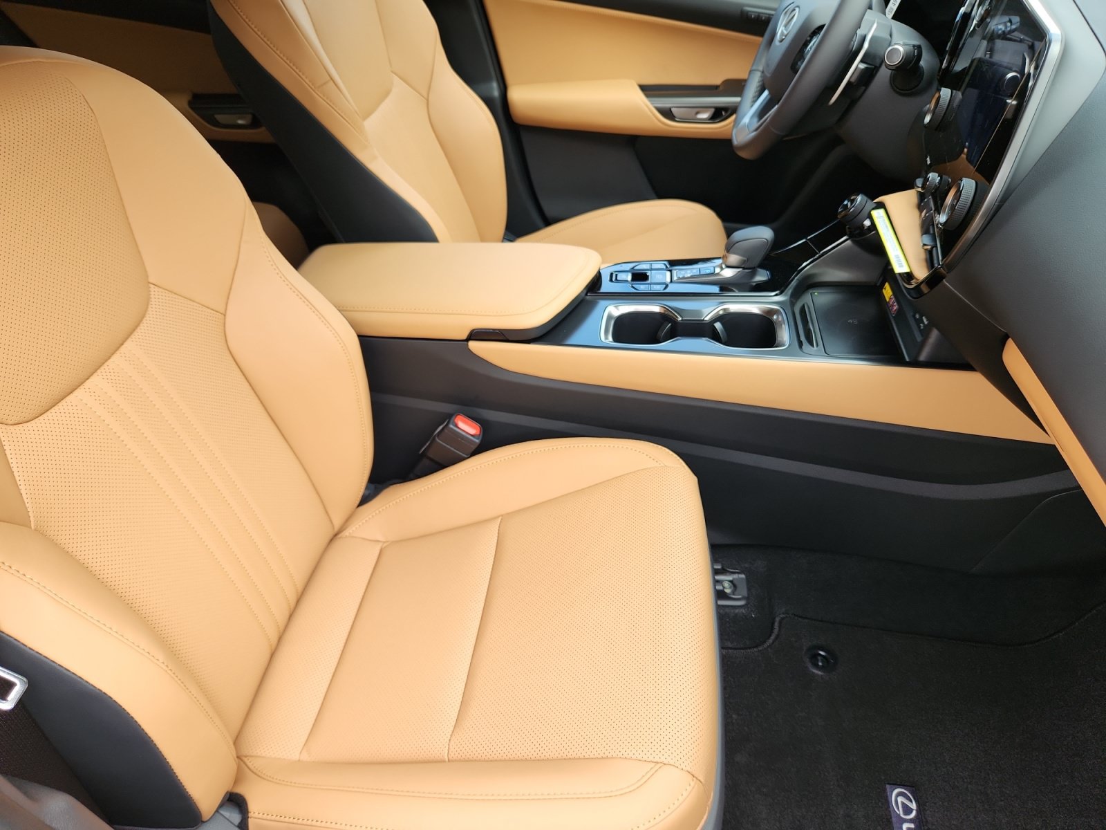 New 2026 Lexus NX 350 AWD w/ Accessory Package (2T) image 16