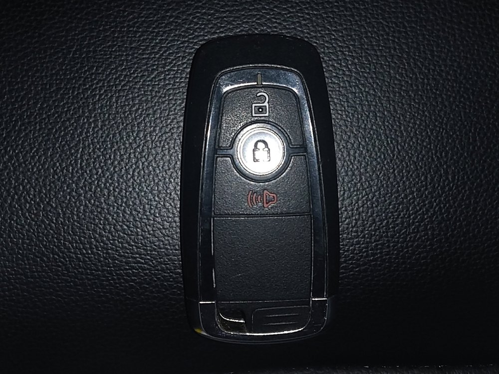 Used 2024 Ford Edge SEL image 32