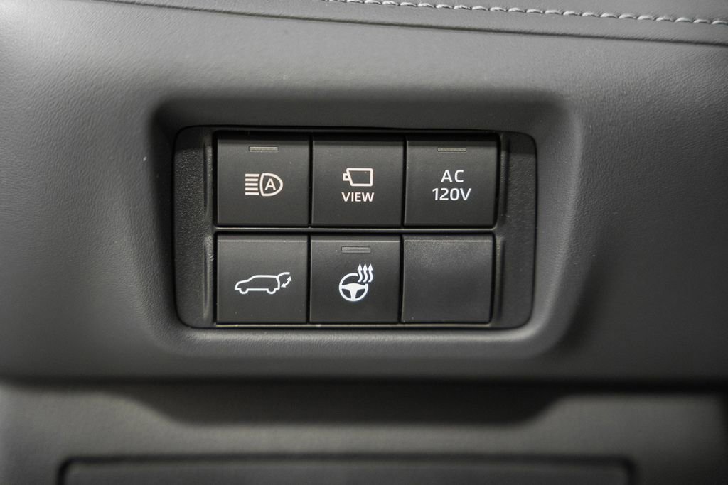 New 2026 Toyota Highlander Platinum image 48