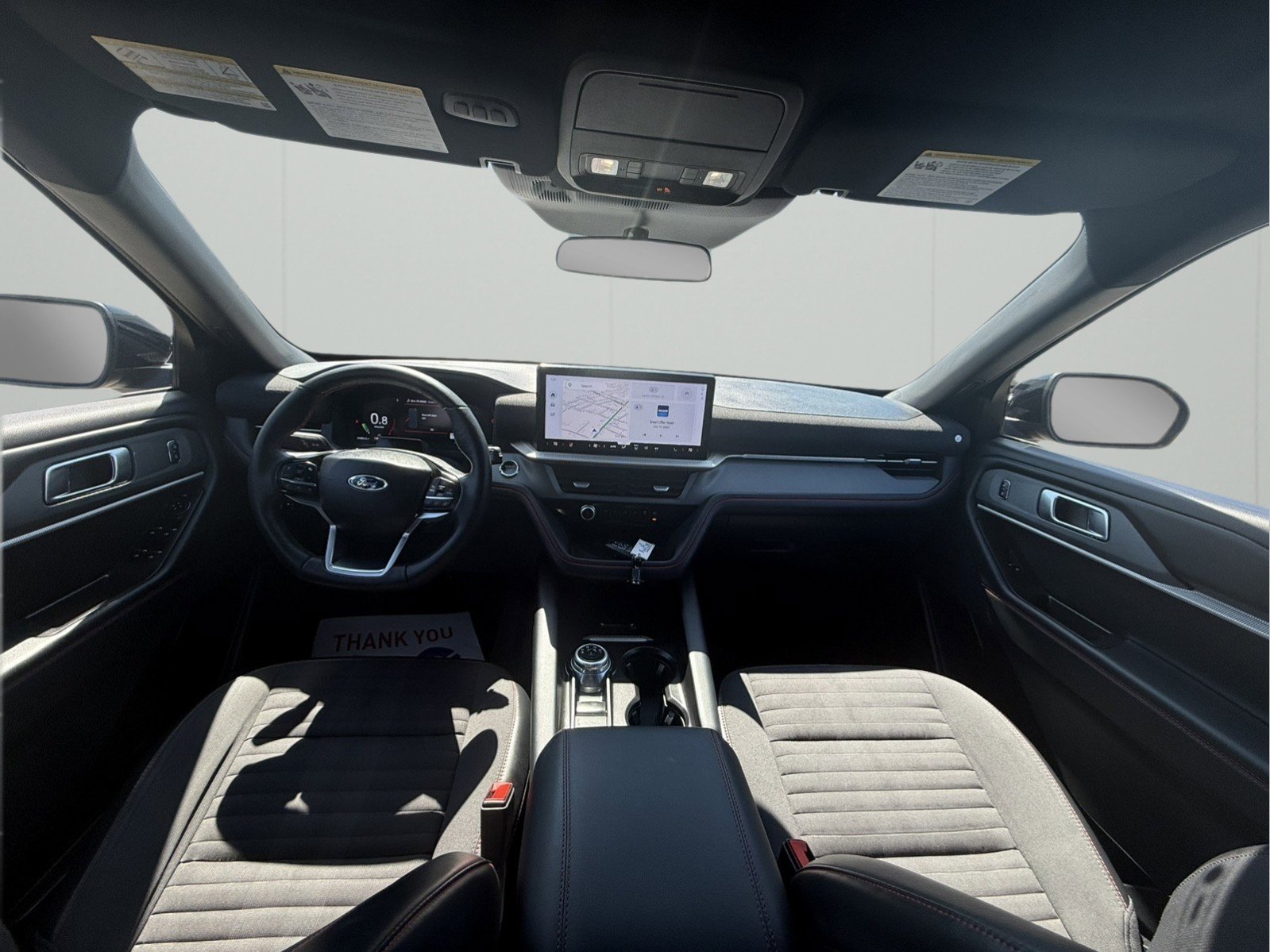 Used 2025 Ford Explorer ST-Line w/ ST-Line Street Pack image 2