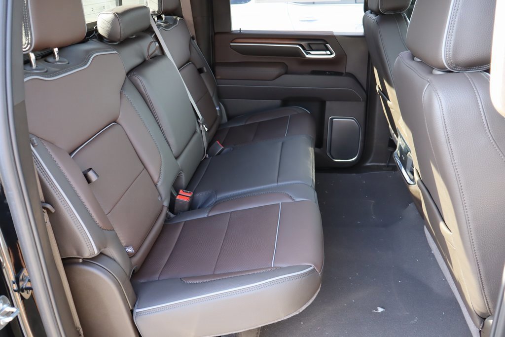 New 2025 GMC Sierra 2500 Denali w/ Denali Reserve Package image 25