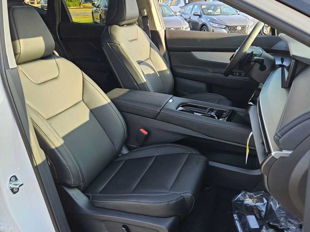 New 2025 Nissan Murano SL w/ Cargo Package image 14