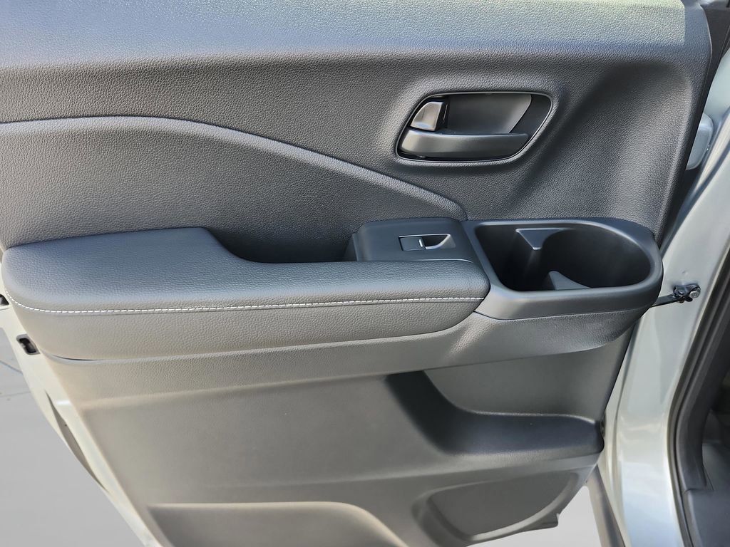 Used 2025 Honda Ridgeline Sport image 24