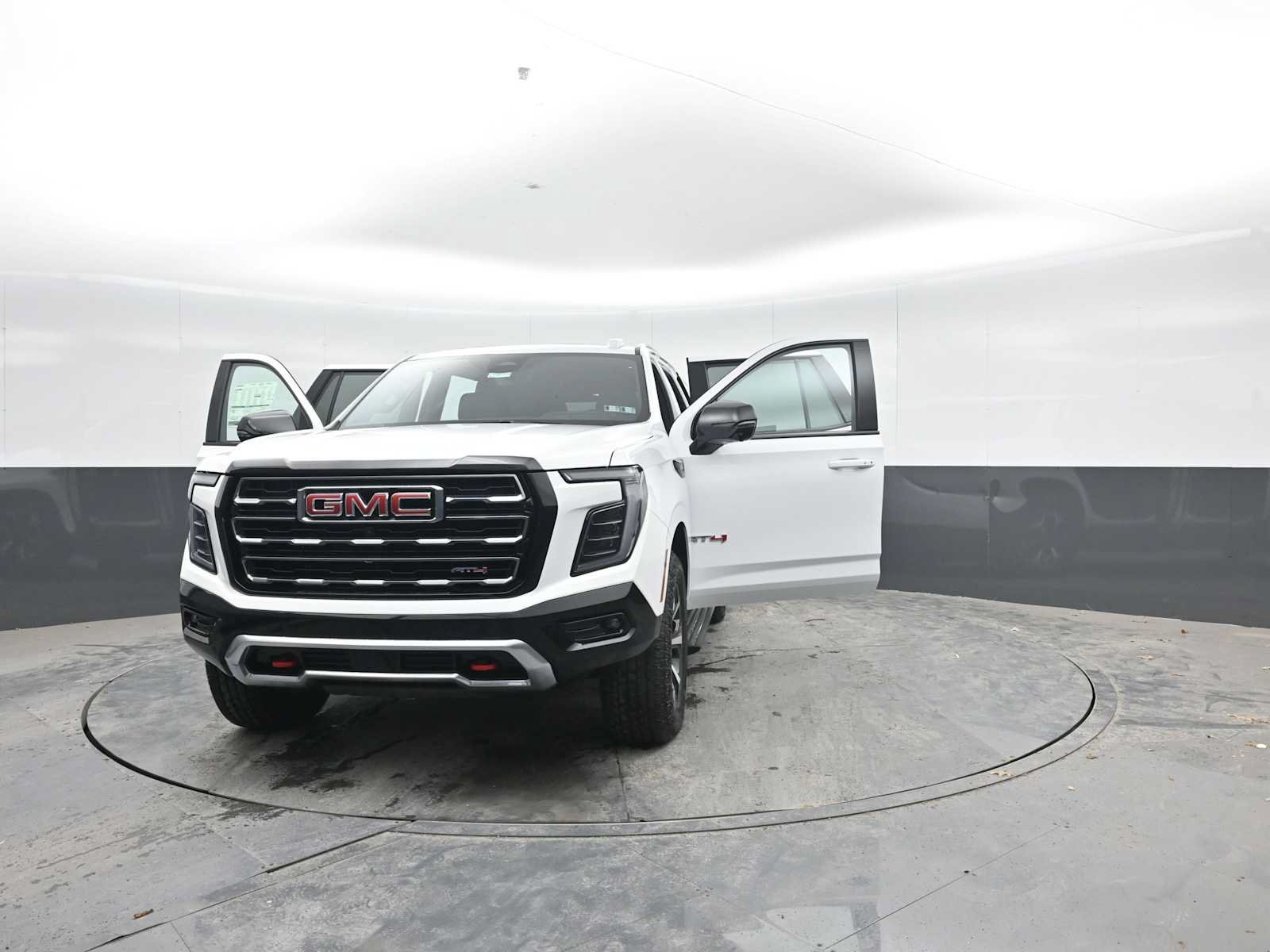 New 2026 GMC Yukon AT4 w/ AT4 Premium Plus Package AWD/4WD image 53