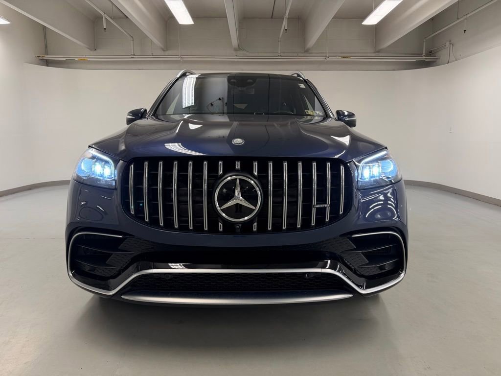 Used 2024 Mercedes-Benz GLS 63 AMG 4MATIC image 2