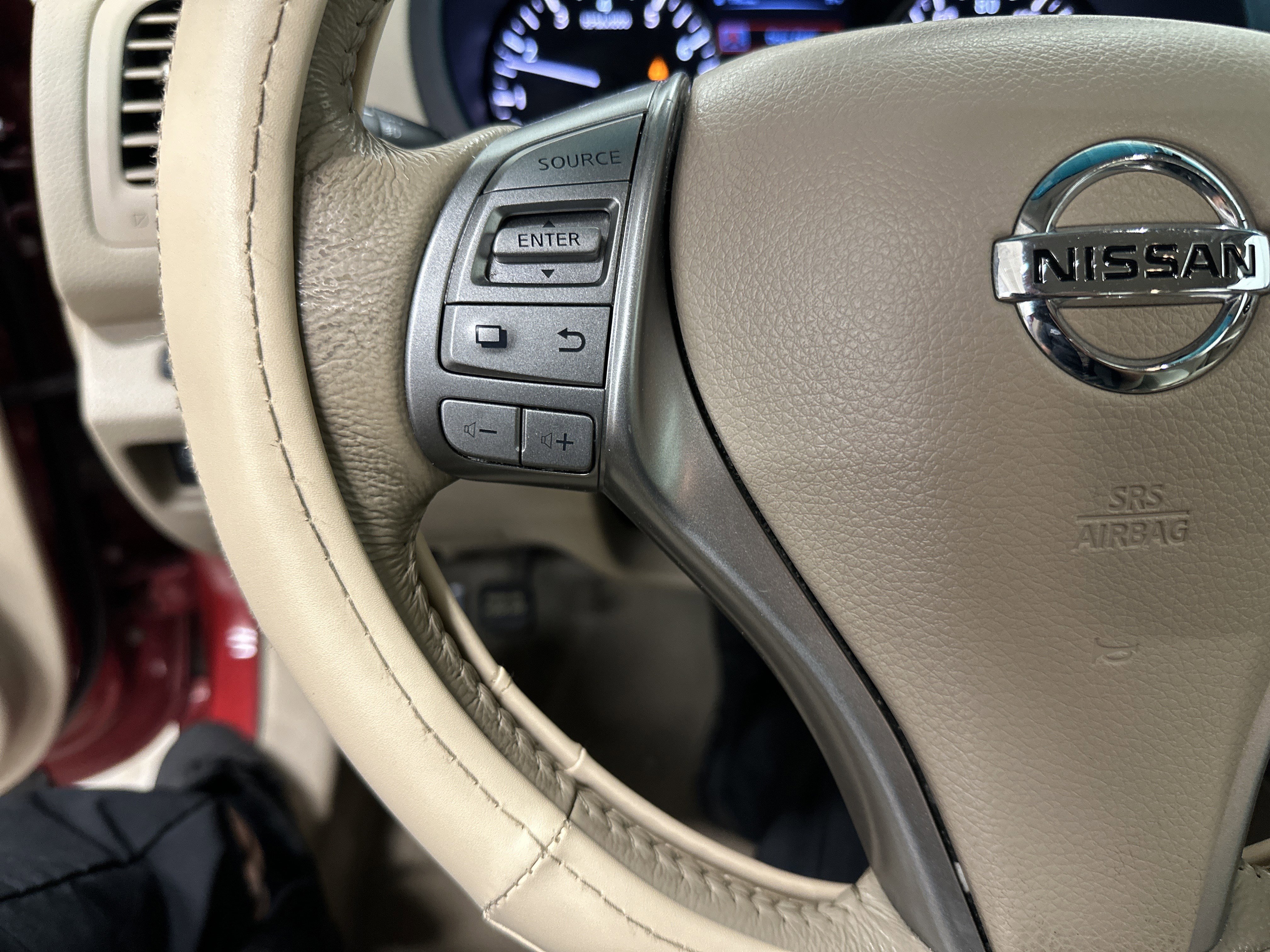 Used 2014 Nissan Altima 2.5 SL FWD image 19
