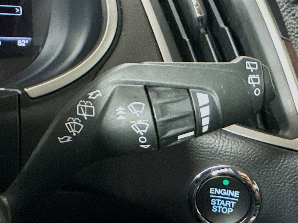 Used 2021 Ford Edge SEL FWD image 13