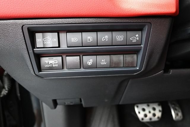 Used 2025 Toyota Tundra TRD Pro AWD/4WD image 19