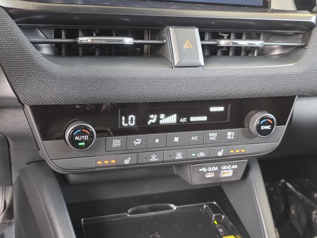 New 2026 Subaru Outback Limited AWD/4WD image 25