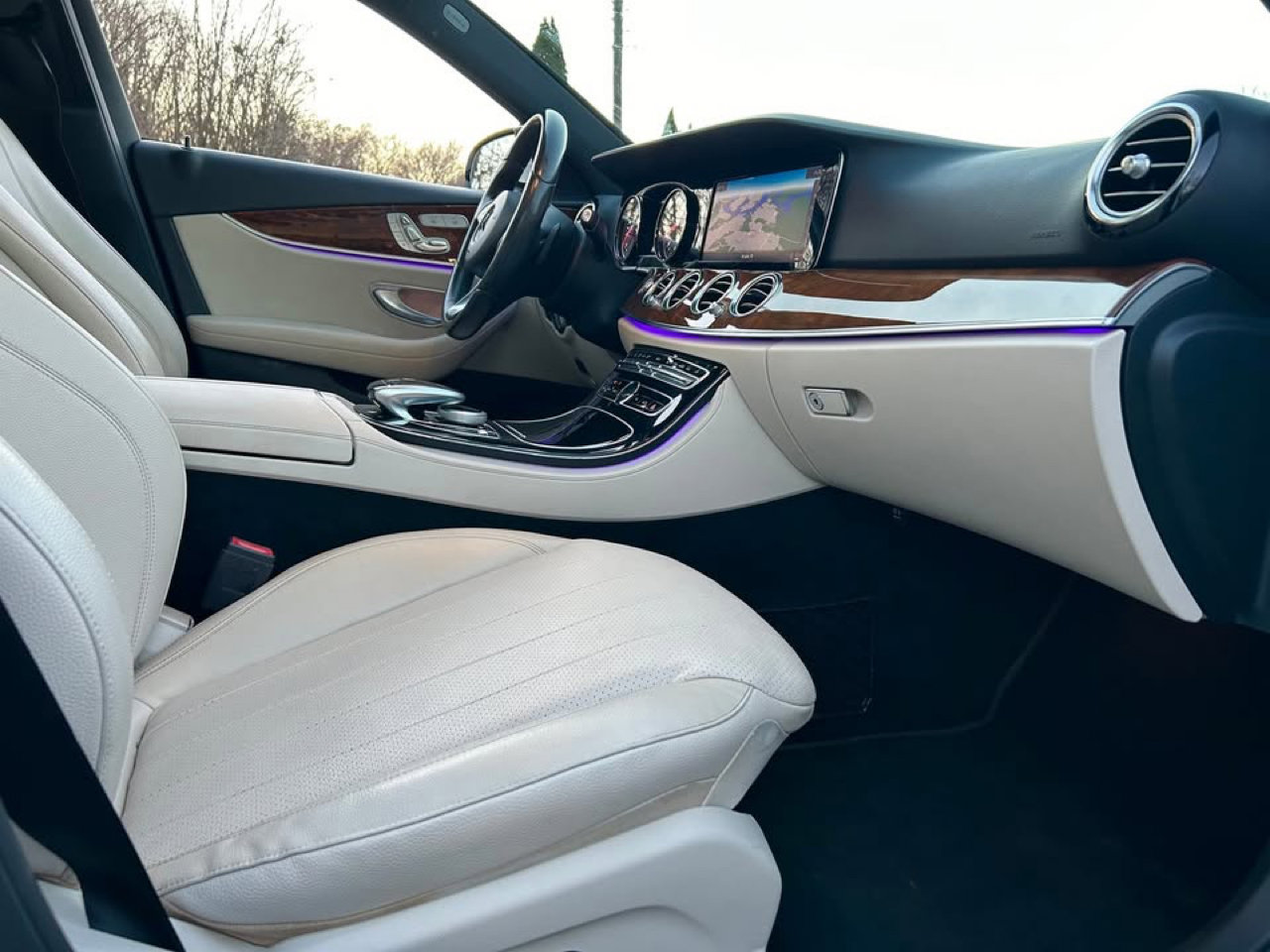 Used 2017 Mercedes-Benz E 300 image 16