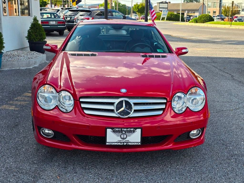 Used 2007 Mercedes-Benz SL 550 image 2