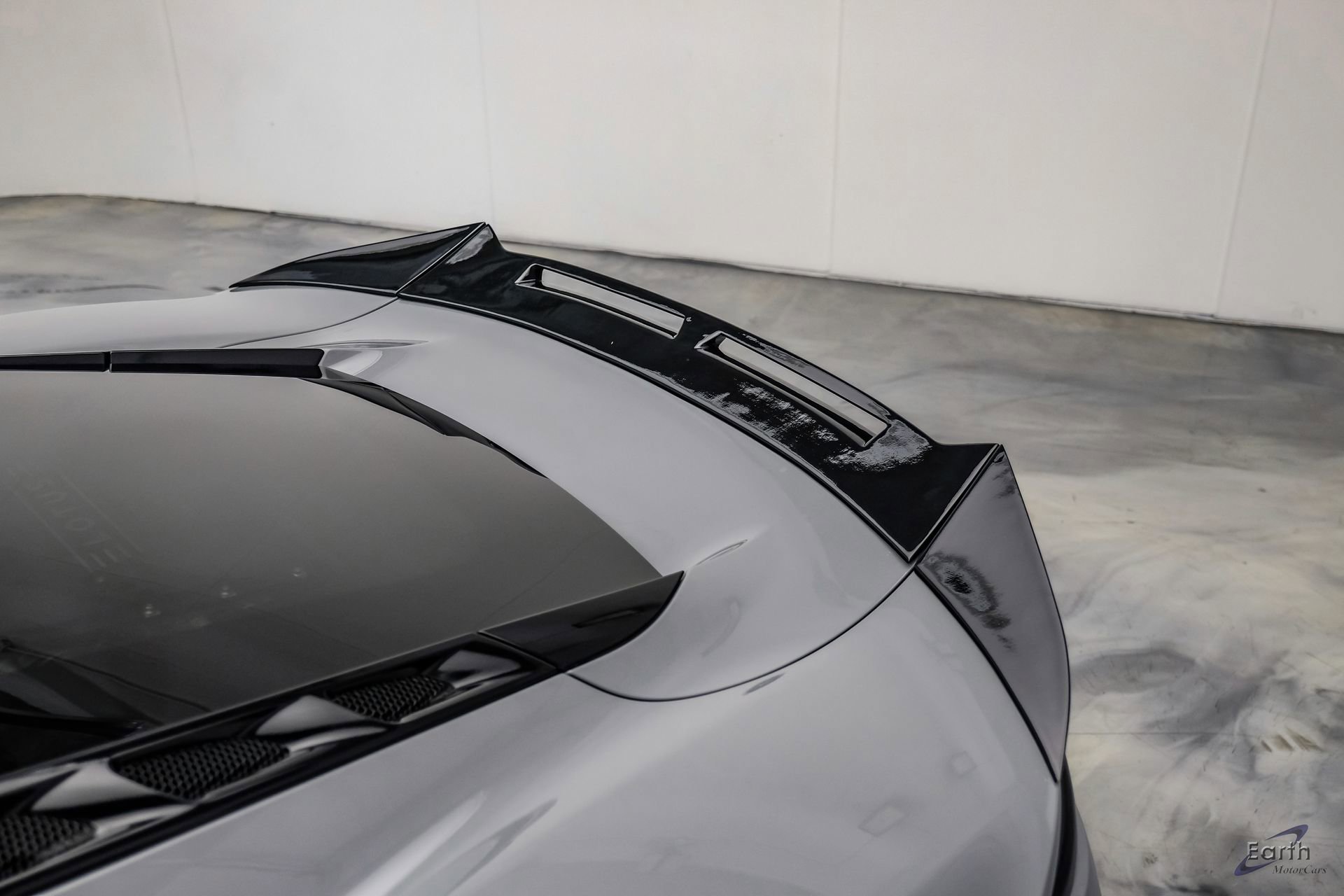 Used 2025 Lotus Emira RWD image 19