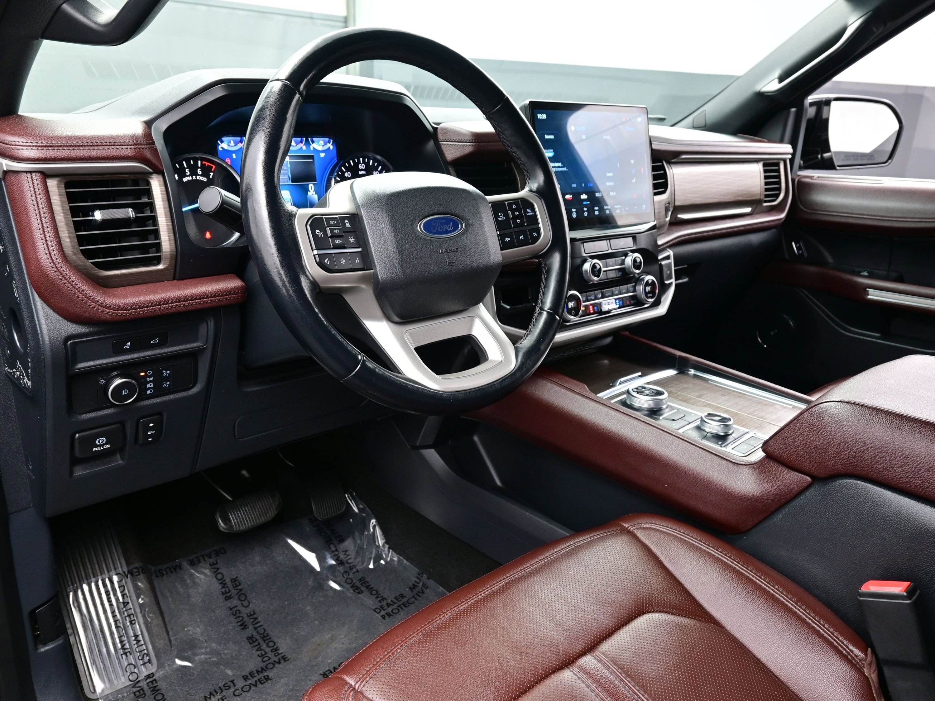 Used 2022 Ford Expedition Max Limited image 14