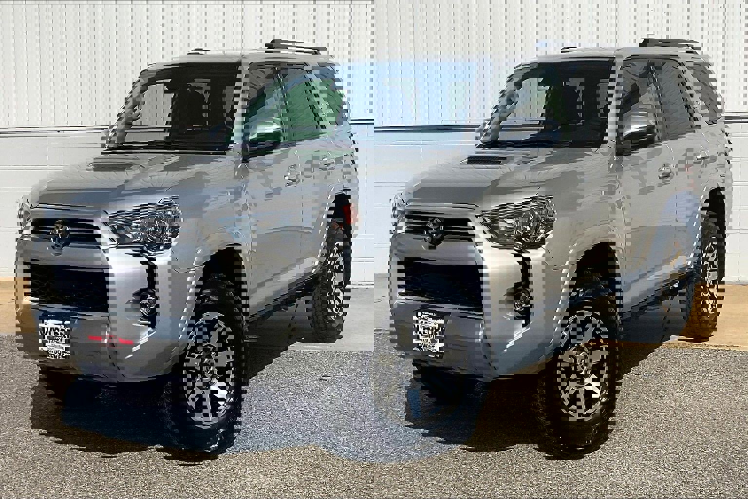 Used 2023 Toyota 4Runner TRD Off-Road image 2