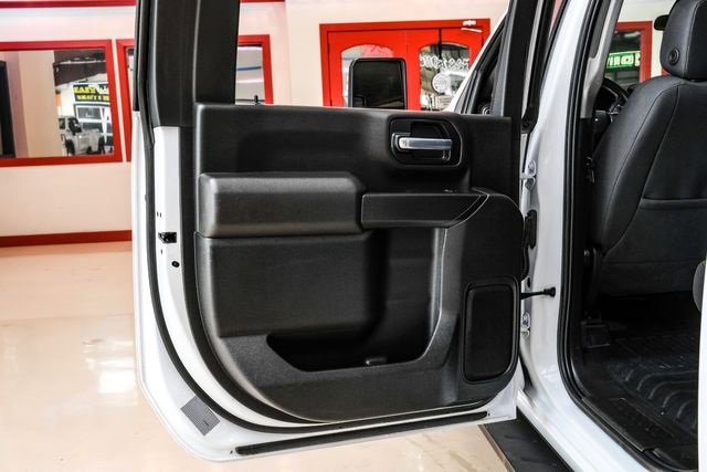 Used 2021 Chevrolet Silverado 3500 LT image 39