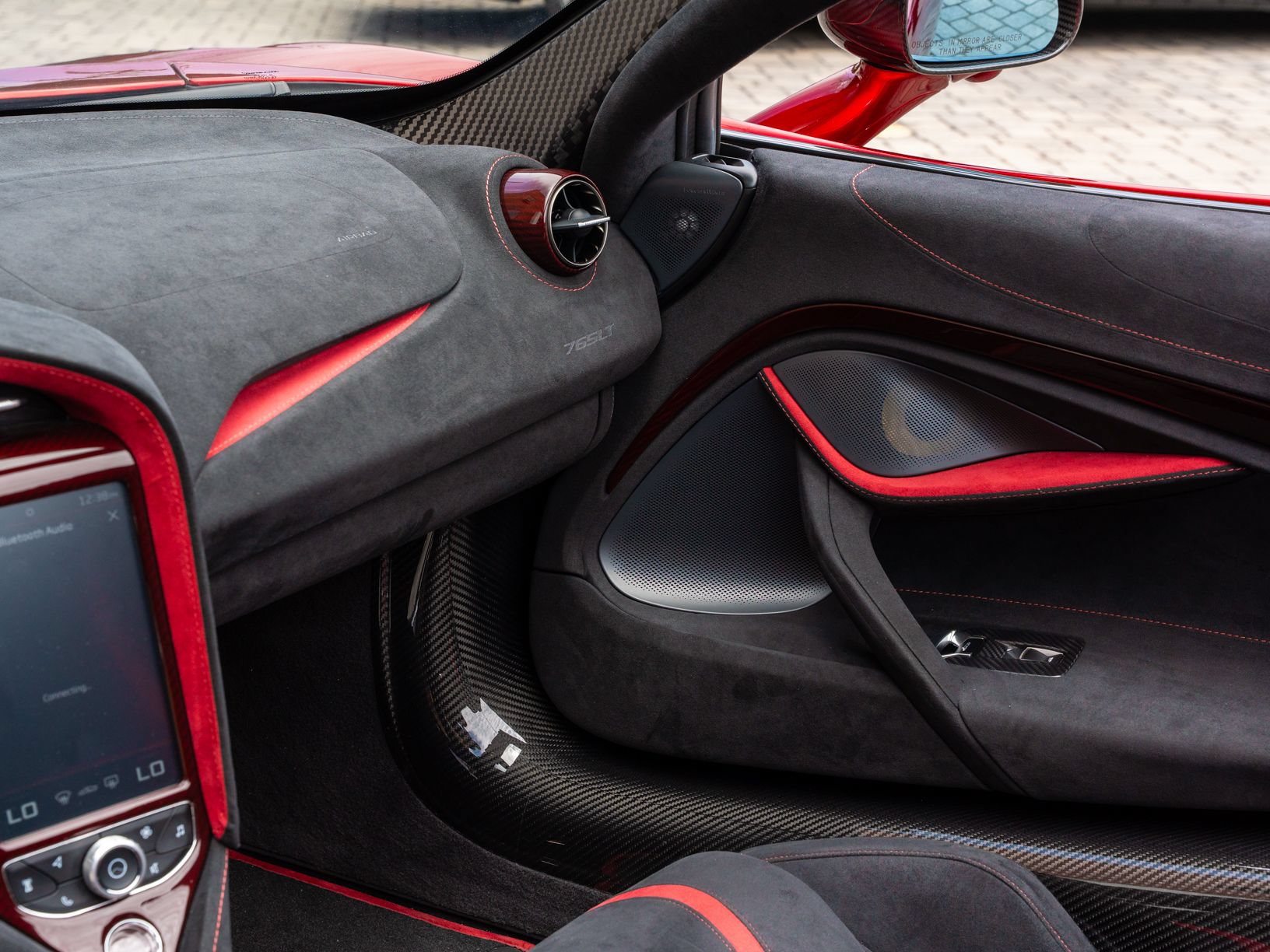 Used 2022 McLaren 765LT RWD image 37
