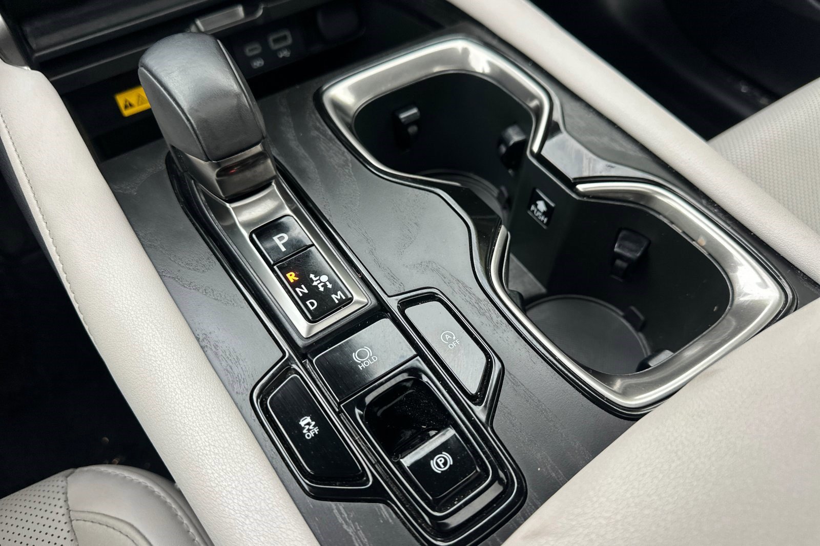 Used 2024 Lexus RX 350 Premium w/ Accessory Package (Z1) image 18