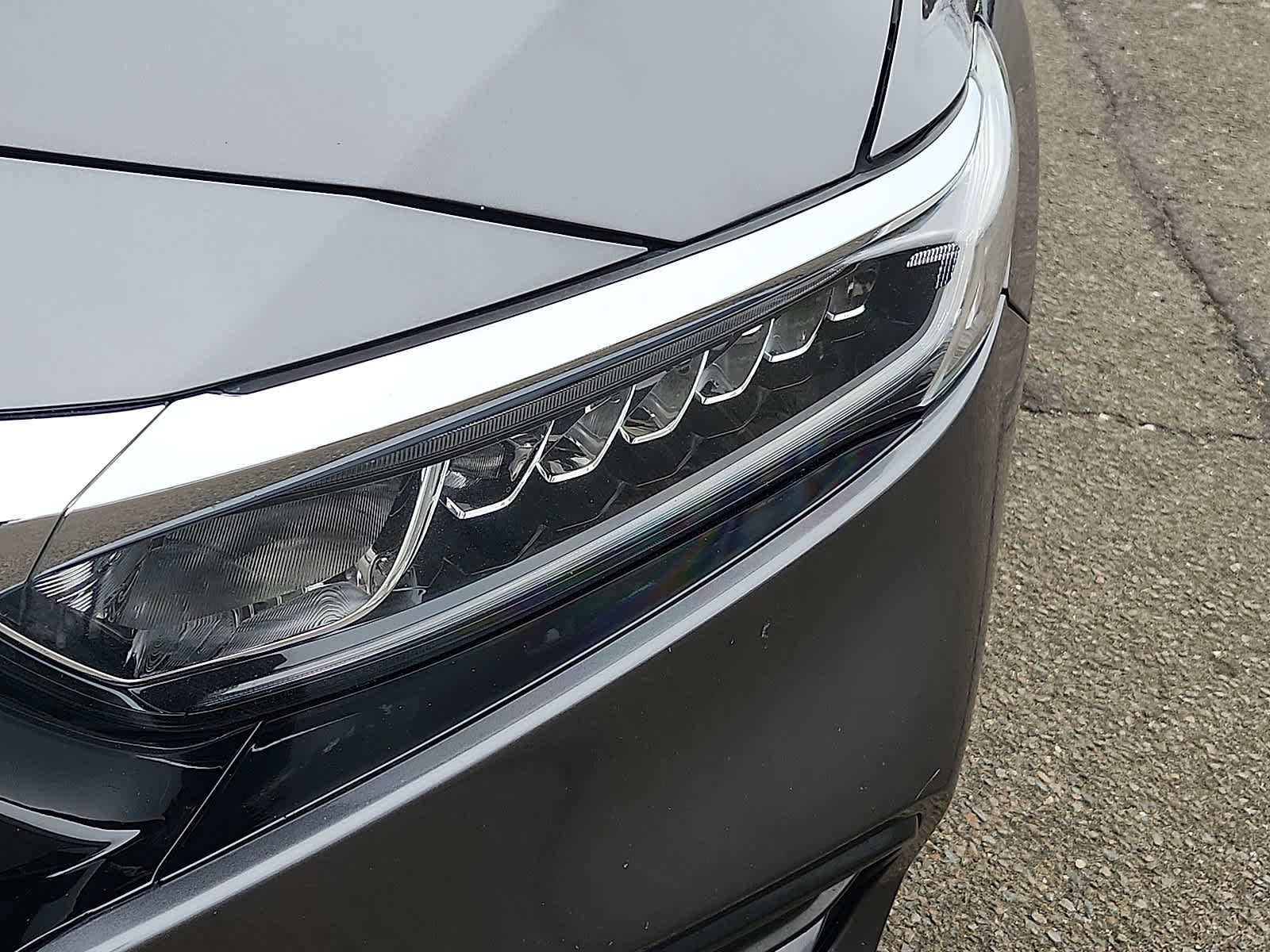 Used 2018 Honda Accord EX-L image 10