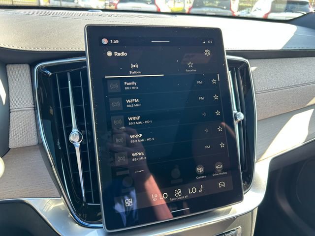 New 2026 Volvo XC90 B6 Plus image 28